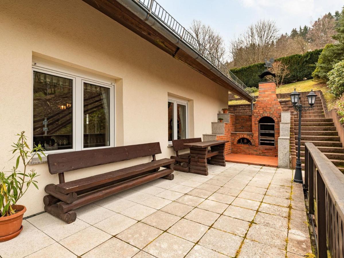 Majestic Holiday Home With Jacuzzi Unterschönau 外观 照片
