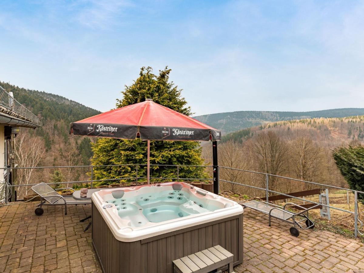 Majestic Holiday Home With Jacuzzi Unterschönau 外观 照片